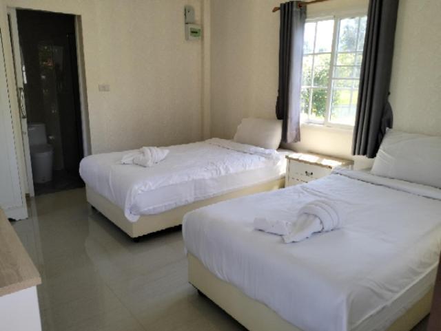 Evie Mae Resort Ban Cha-om 外观 照片